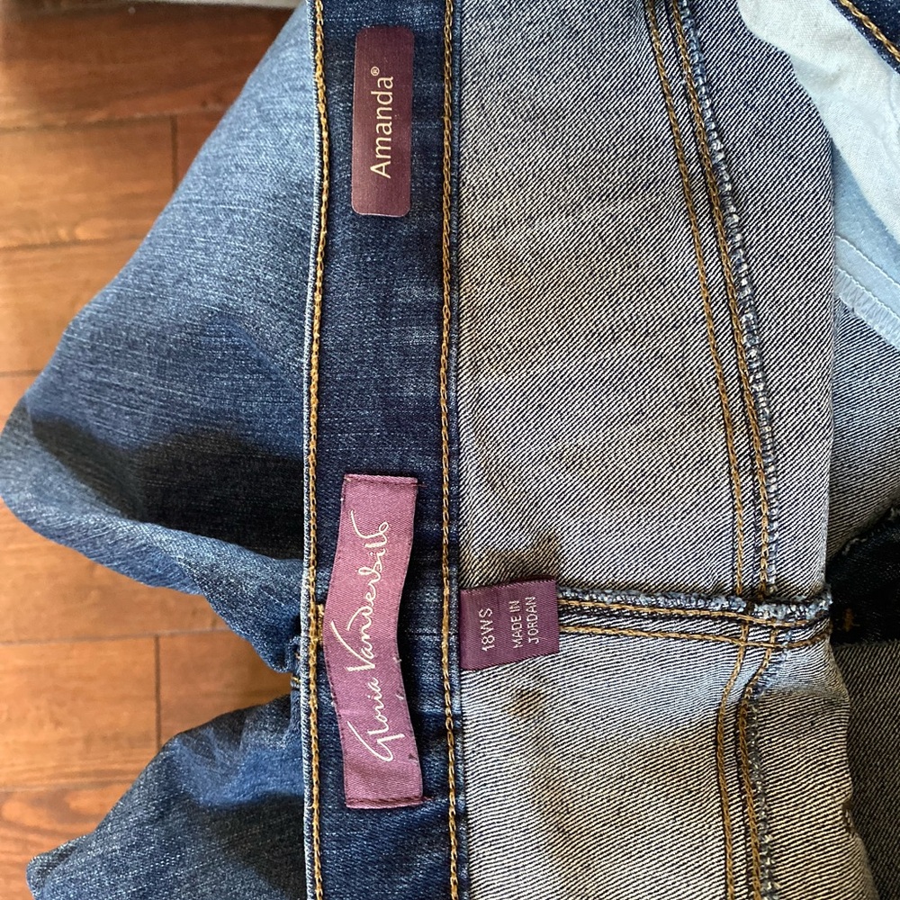 Gloria Vanderbilt Dark Blue Denim Jeans